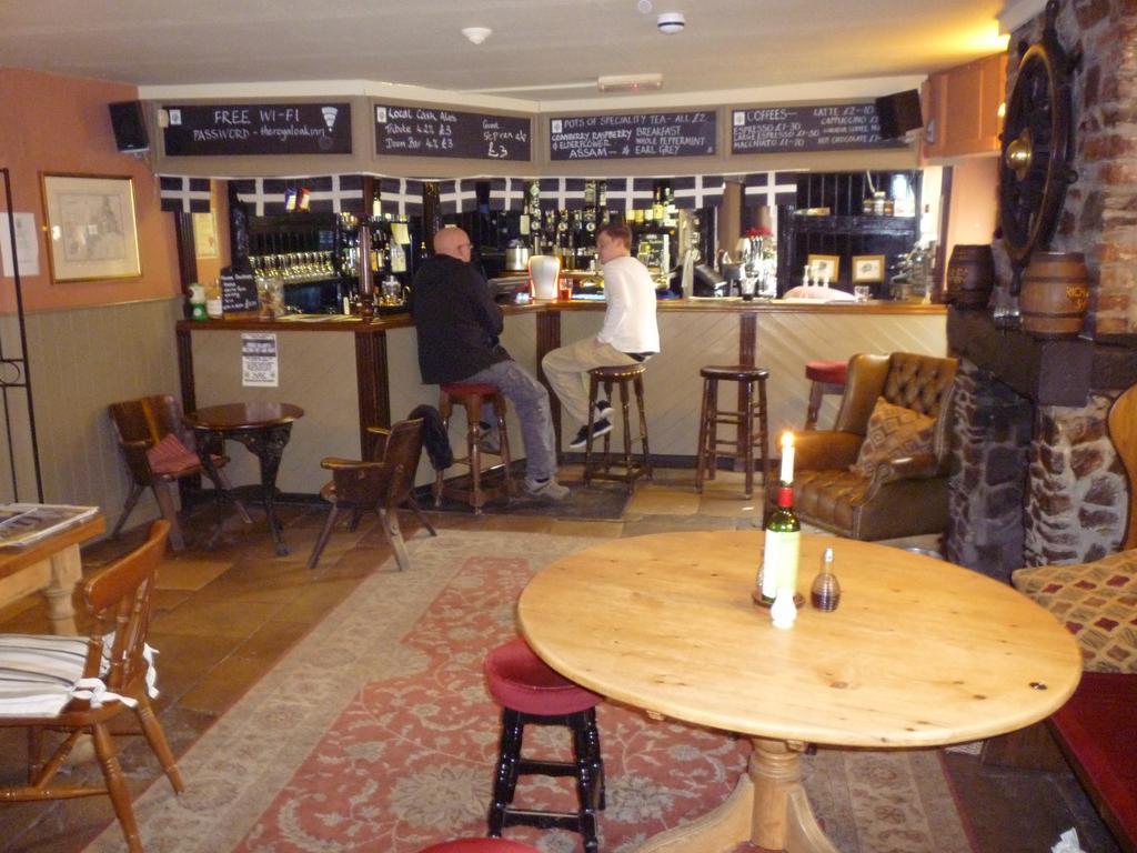 Royal Oak Inn ロストウィジエイ エクステリア 写真