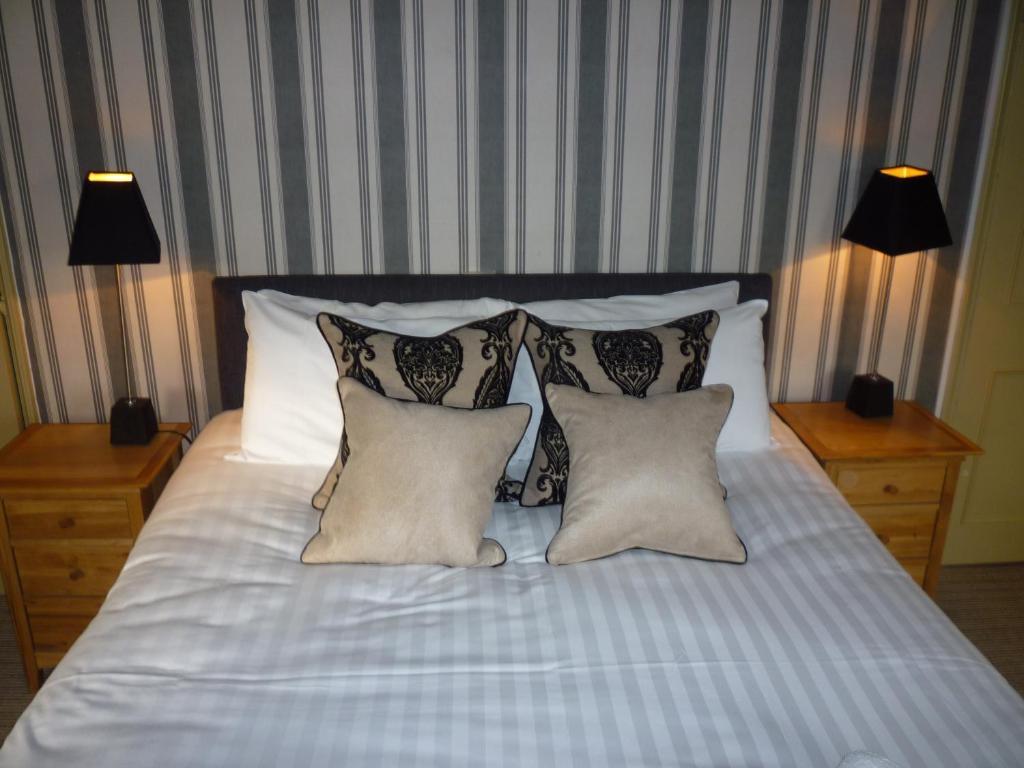 Royal Oak Inn ロストウィジエイ 部屋 写真